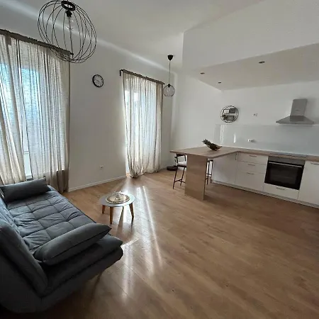 Nina & Lola Apartment Rijeka Exterior photo